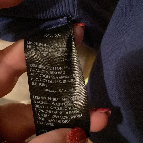 WHBM top - Picture 13 of 13